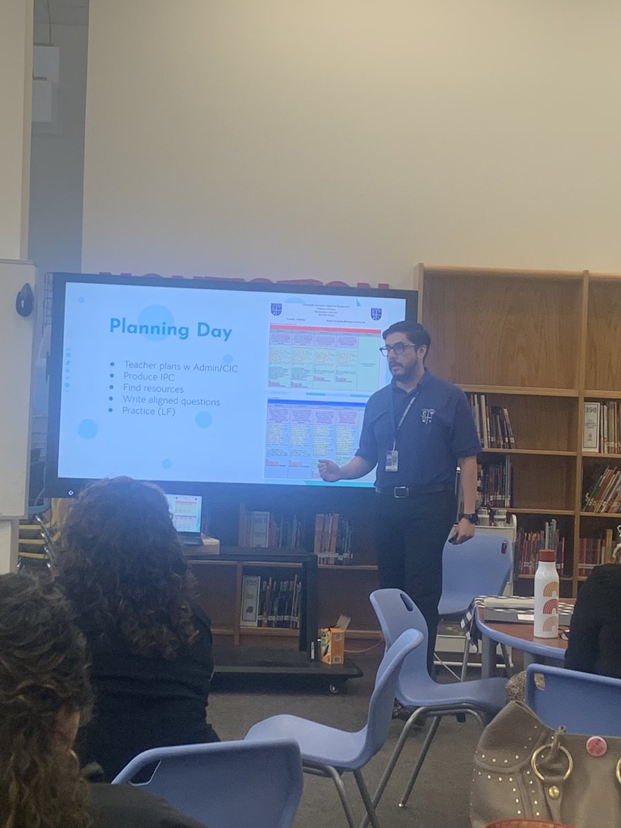 CJCluster1's tweet photo. Great learning with our APs!! Leading the way learning about Questioning with CFUs and observation and feedback!! 🙌🏽 @LourdesGarduno3 @MRamirezDISD @dallasschools @cigarroacowboys https://t.co/xf4BcKZRPT