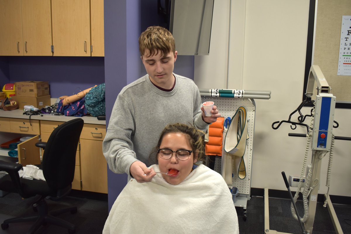 muskegonctc's tweet photo. In the past week, CJ students visited Central Dispatch, EVS students submitted their Broiler Project entries, and HSA students practiced communication and patient care skills. #MidWeekPeek ๐ https://t.co/H4Qq2BHfd3