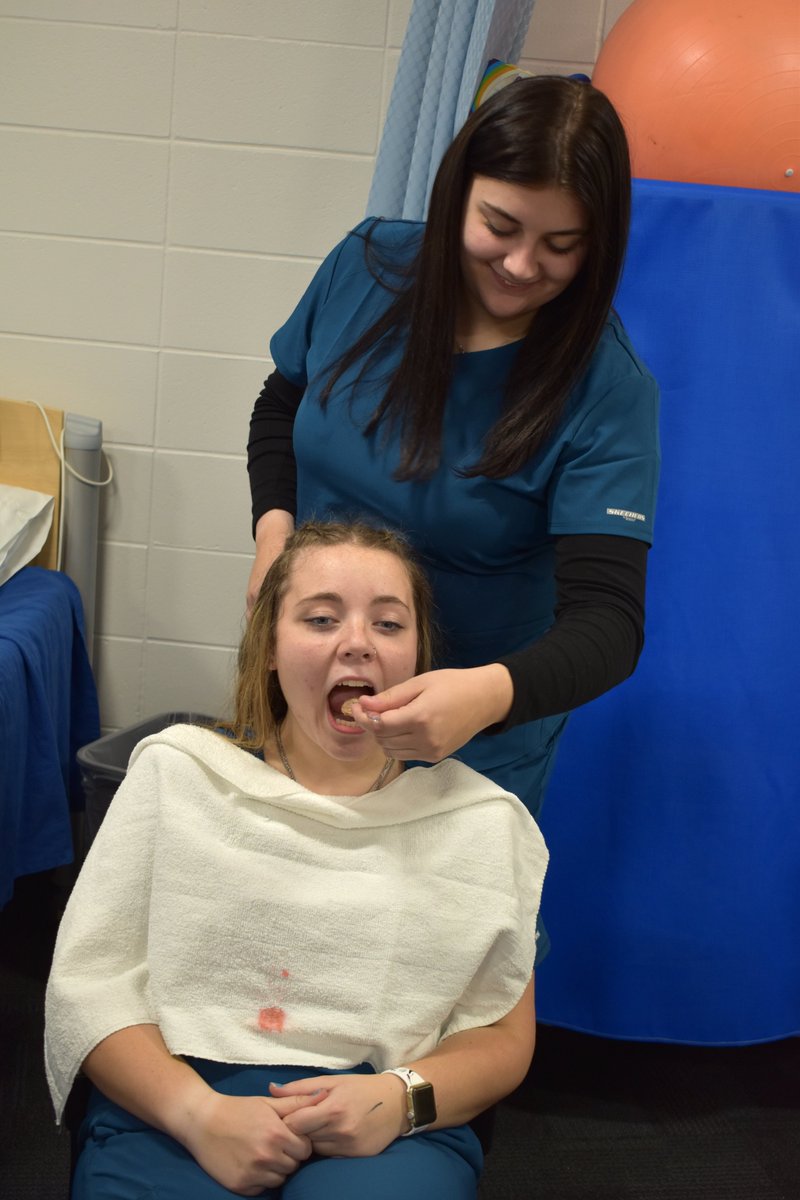 muskegonctc's tweet photo. In the past week, CJ students visited Central Dispatch, EVS students submitted their Broiler Project entries, and HSA students practiced communication and patient care skills. #MidWeekPeek ๐ https://t.co/H4Qq2BHfd3