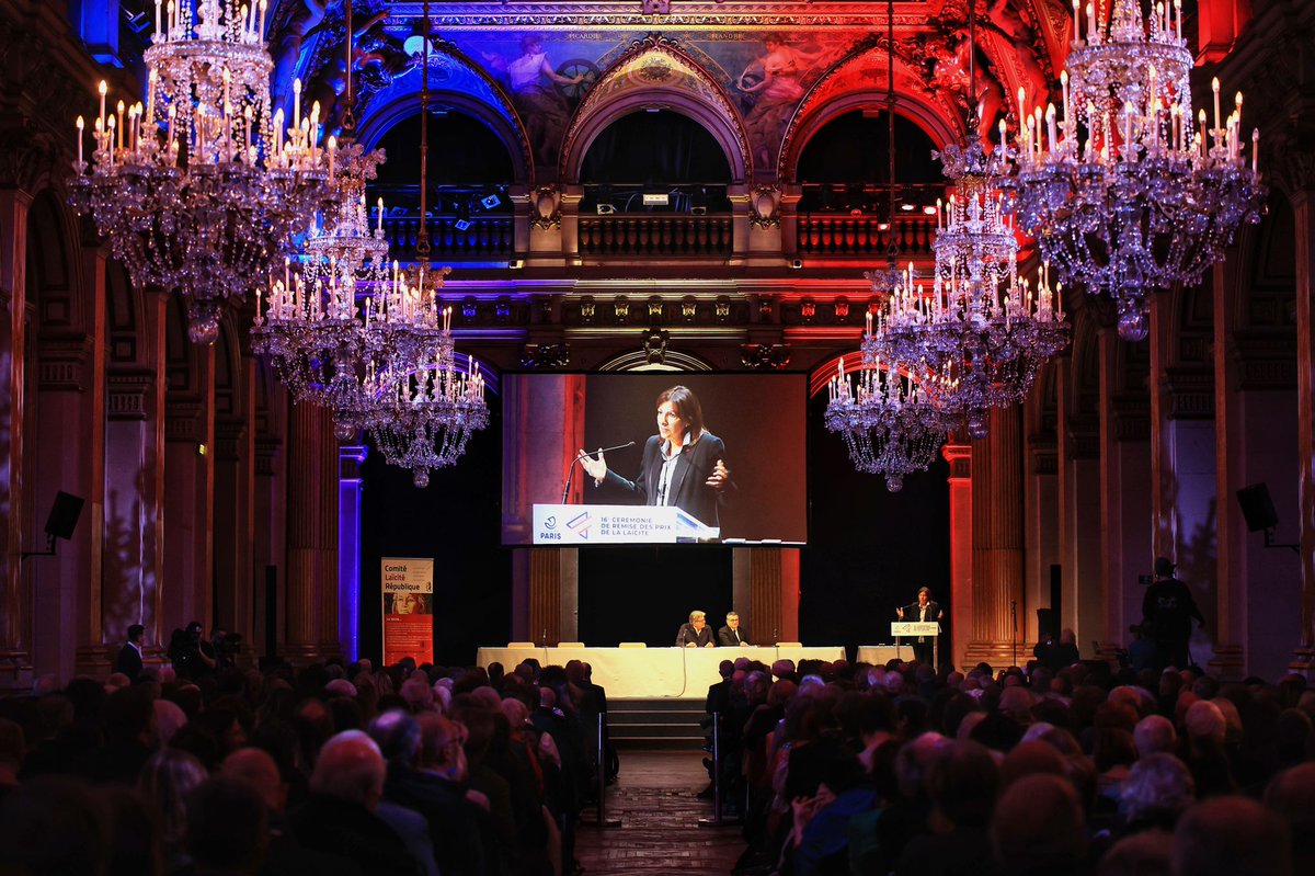 Anne Hidalgo tweet media