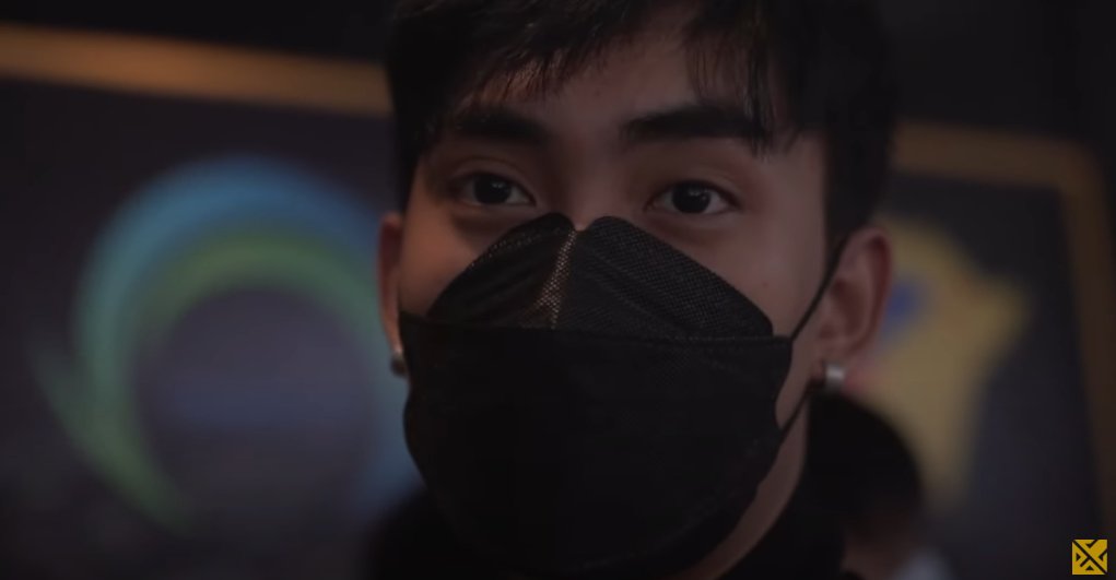 Mga Pandoranatics, pop quiz muna tayo! Ano yung sinabe ni @PandoraML_ na isusulat niya don sa message wall? 😂

Miss mo na ba si Pandora? Silip ka muna dito tapos comment mo message mo sa video para mabasa niya: youtube.com/watch?v=oOxJXg…

#BrenLangMalakas