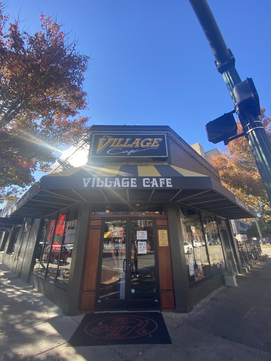morris_masc336's tweet photo. "Village Cafe is never a bad idea when you're looking for something to eat. They have such a large selection on their menu so you can't really go wrong." -Ellie.
#TwitterScavengerHunt
 #MASC336 https://t.co/pJ6ySnnhNm