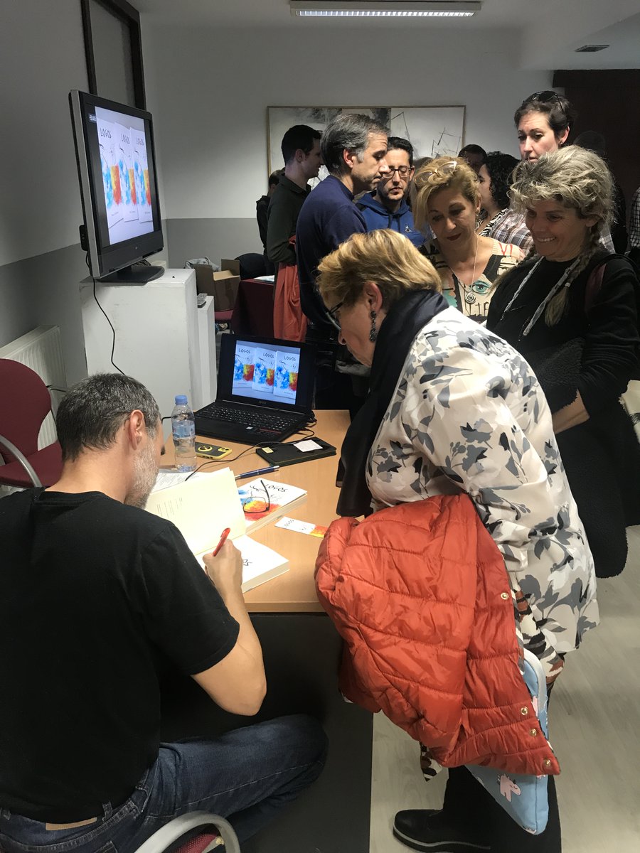 Enhorabuena <a href="/NoeCodonal/">Noé Codonal</a>
👏👏👏👏👏
La presentación ha sido todo un éxito.
Todo el mundo se ha ido deseando leer "Logos".
❗️Qué suerte disponer ya de él en la #BibliotecaDeAzuqueca❗️
Gracias también a <a href="/Lidiacasado/">Pitty MdP</a> y a Inventa Ediciones por su colaboración en la presentación 😊