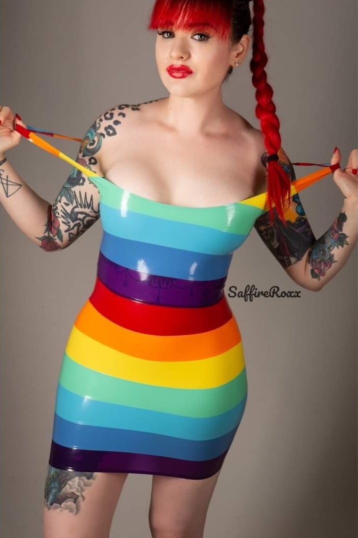 rubberinsole's tweet photo. @blueberry_sage @CatalystLatex https://t.co/4SY5dasMKm