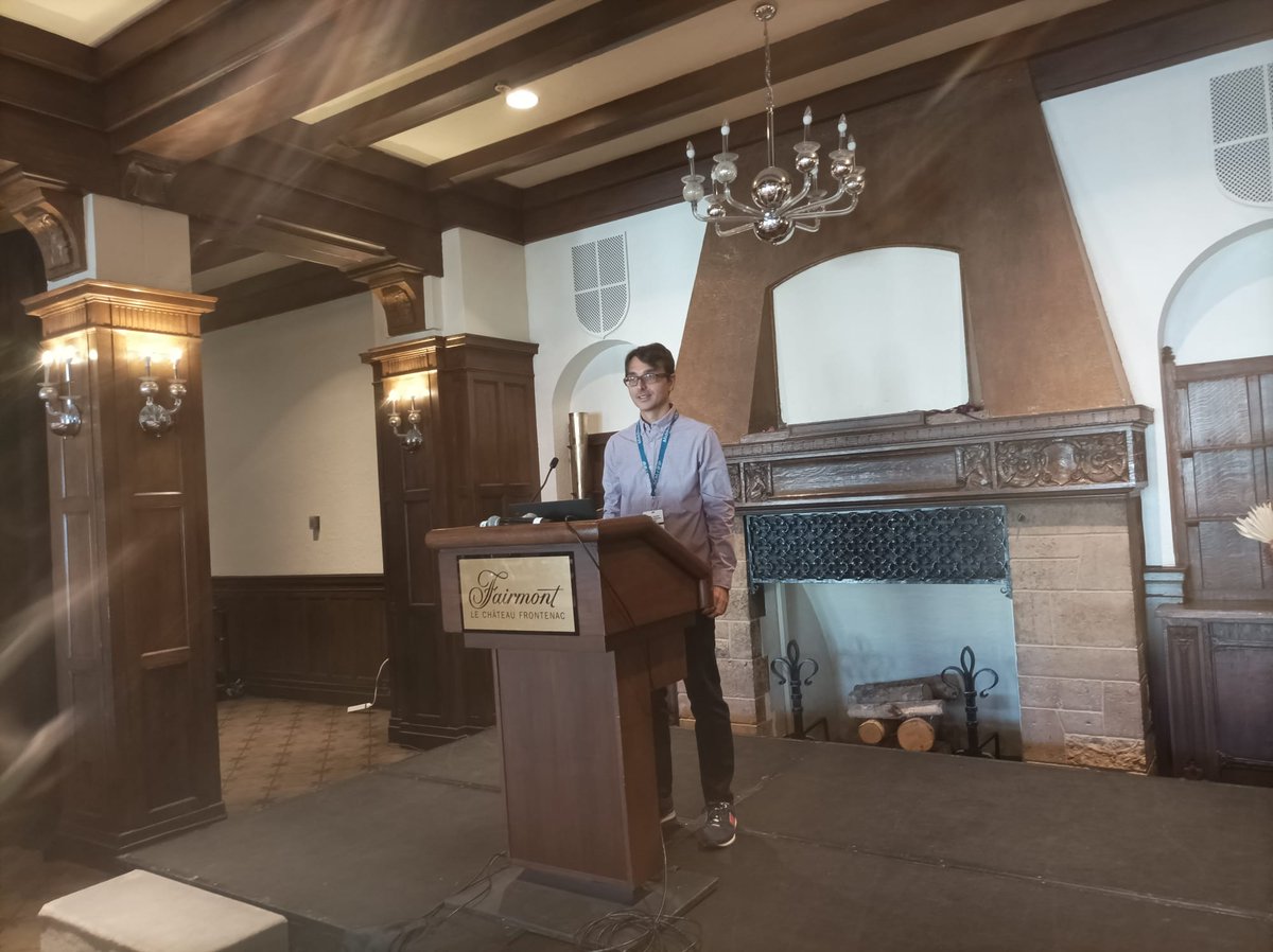 cloudlab_urv's tweet photo. Our colleagues Marc Sánchez and Germán Eizaguirre (@gereiza)  attended Middleware 22' to present the research paper "A Seer Knows Best: Optimized Object Storage Shuffling for Serverless Analytics"! 
Full program: https://t.co/1BOvzdSdKg
Link to paper: https://t.co/j67IDXQoRx https://t.co/ijwpWZI40Q
