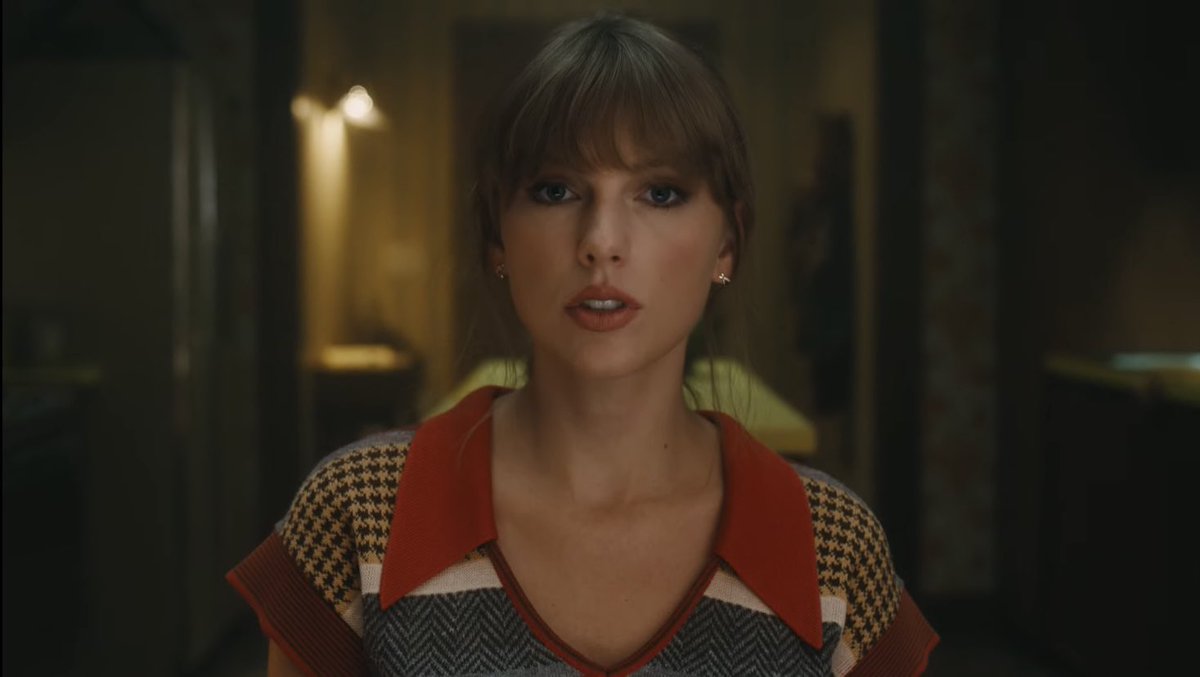 PopCrave's tweet photo. “Anti-Hero” by #TaylorSwift returns to #1 on global Spotify with over 7.213 million streams. https://t.co/puCq5DMY3H