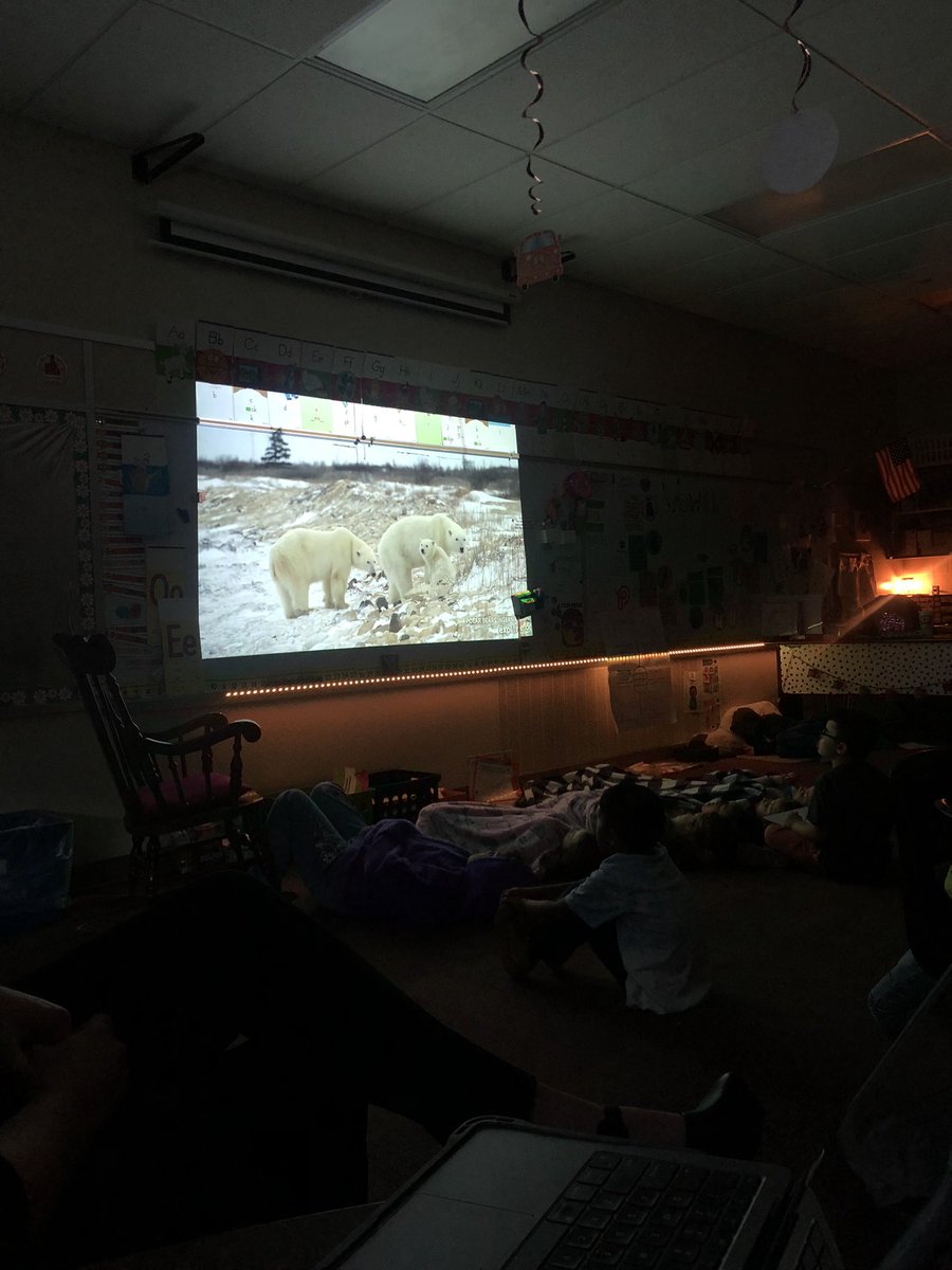rockininthird's tweet photo. @icoachRoche took us to the Tundra today!!! We had so much fun! #ApacheIS #OneSMSD #DiscoveryED https://t.co/tTU3jDfhZ0
