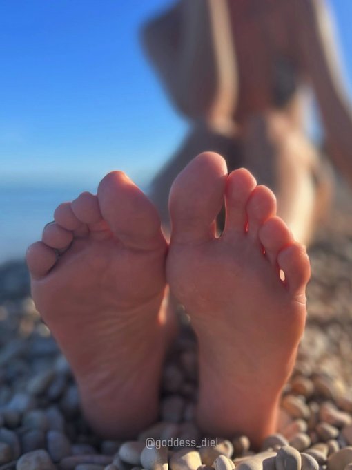 the beautiful soles of @goddess_diel   stay tuned for more - check her out NOW! https://t.co/OLy4usA<a class="tags" target="_blank" title="On Twitter" href="/?out=eyJ0eXAiOiJKV1QiLCJhbGciOiJIUzUxMiJ9.eyJpYXQiOjE3MjQ5ODYyMDcsImlzcyI6InR3cG9ybnN0YXJzLmNvbSIsIm5iZiI6MTcyNDk4NjIwNywiZXhwIjoxNzU2NTIyMjA3LCJyZWRpcmVjdF91cmwiOiJodHRwczovL3R3aXR0ZXIuY29tL2dvZGRlc3NfZGllbCJ9.wMtU1p3TSwLoFvx-1fwTPkp4TtAx0lgpfG0ybYQzKLe455uHVs2o4mblyavYrY0C97am4Ju6ZPqrAzvHrzxvIA">@goddess_diel</a><a href="/tag/beachvolleyball"class="tags"><span>#beachvolleyball</span></a><a href="/tag/tokyo2020"class="tags"><span>#tokyo2020</span></a>