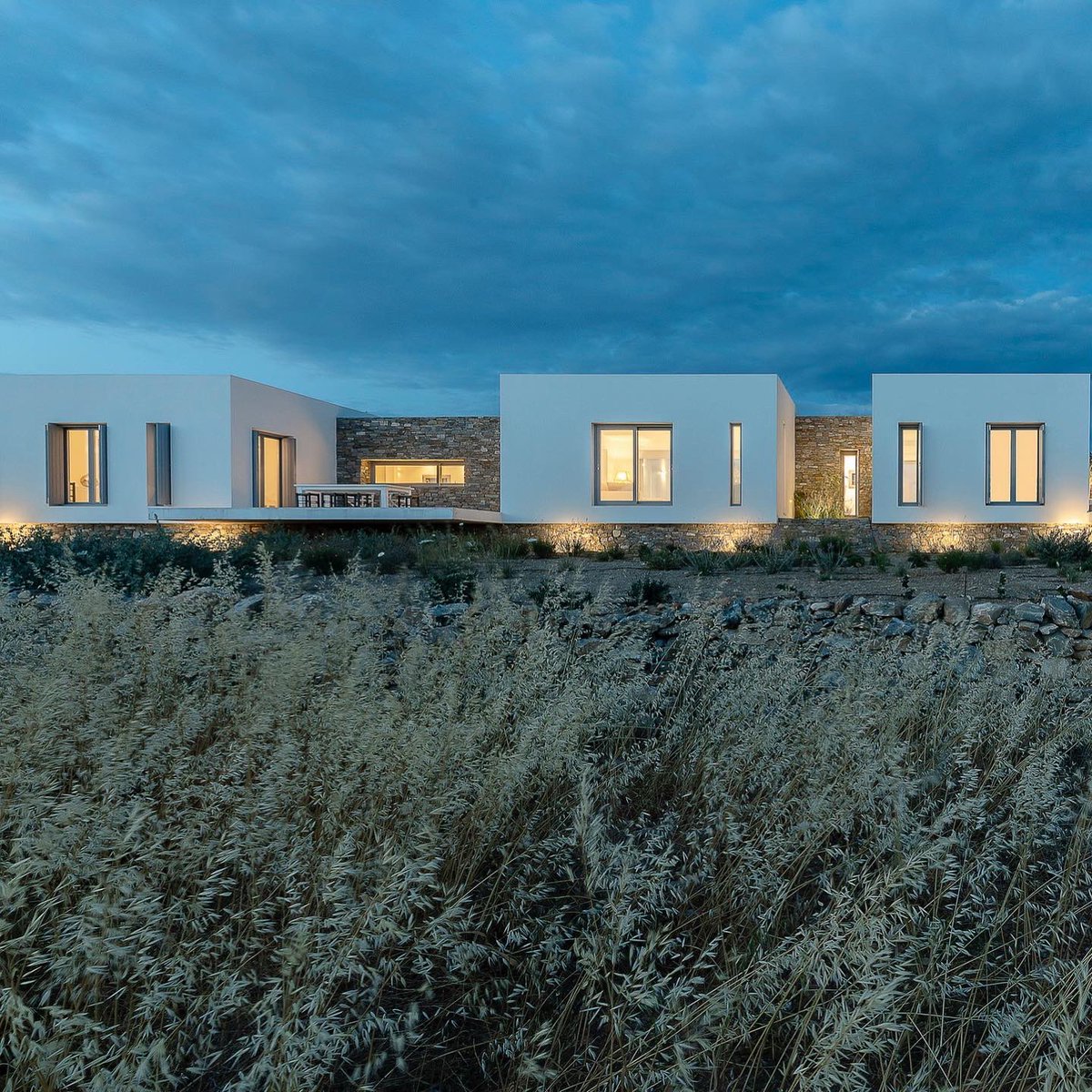 Arqenblanco's tweet photo. Casa de verano Louria - React Architects
Imagen: Panagiotis Voumvakis
Paisajismo: Eva Papadimititriou
________________________________
#reactarchitects #paros #grecia #arquitecturagrecia #arquitecturaenblanco  #arquitectura #archdaily #design #whitearchitecture #architecture https://t.co/Hfe9RL1yo7