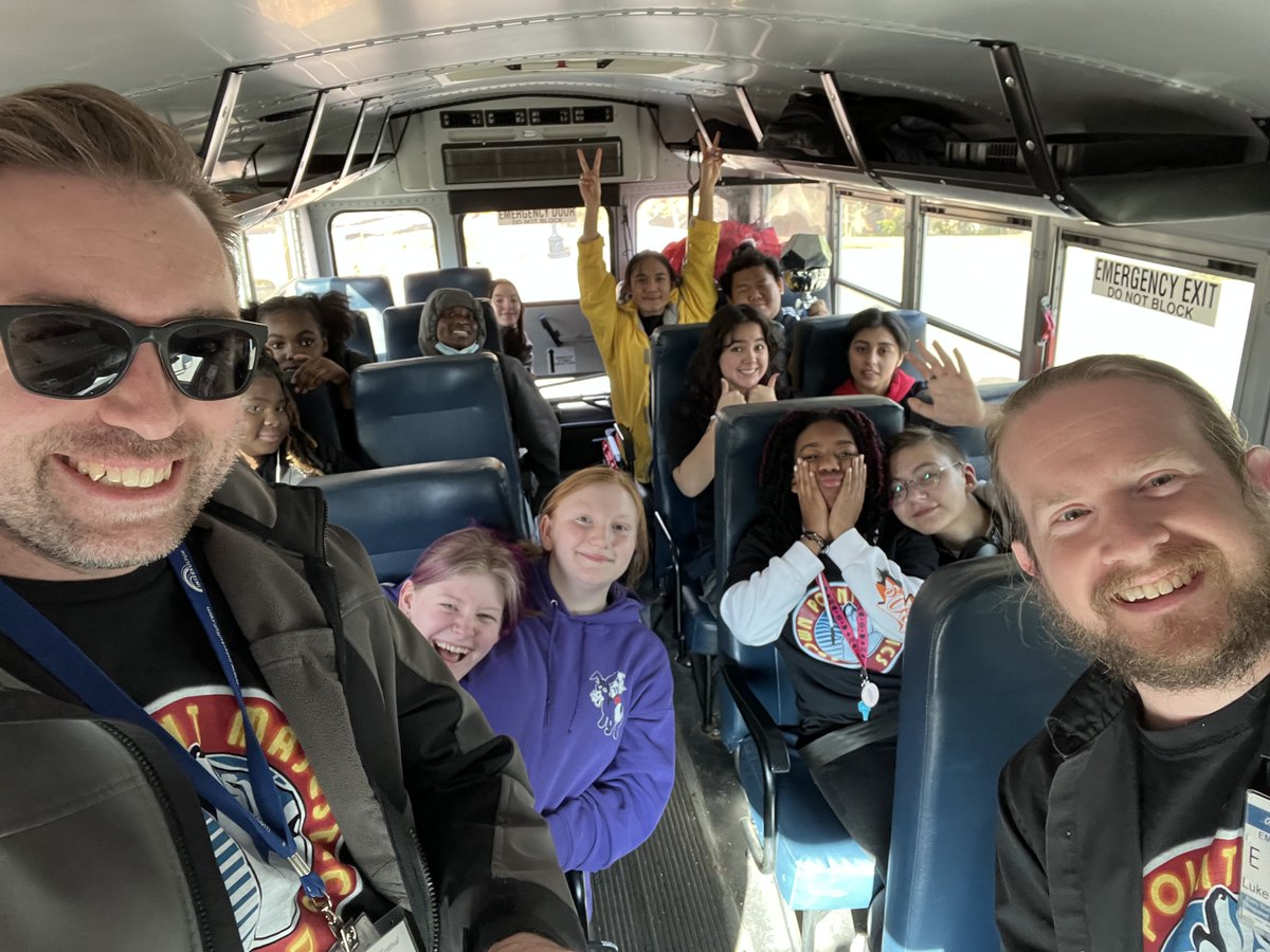 OPS_NWChoirs's tweet photo. Lots of things happening in the NW Choir world this fall! Choir students marched in the Homecoming Parade, Bass Chorus travelled to UNL to sing with a massed choir from around the state, and Crown Point Majestics performed and got feedback at @PeruState! https://t.co/6I4uNuEBaE