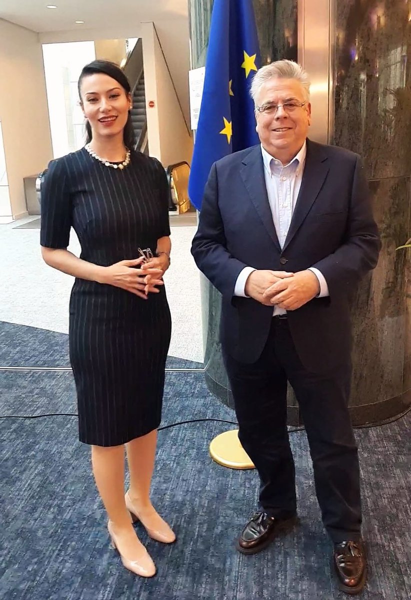 NachoSAmor's tweet photo. Great to meet again with @Kader_Sevinc, Brussels representative for the @herkesicinCHP.

Good exchange on political developments, both in Turkey and Brussels. Well informed interlocutors such as her provide a valuable coign of vantage https://t.co/kJrkhSdZoP