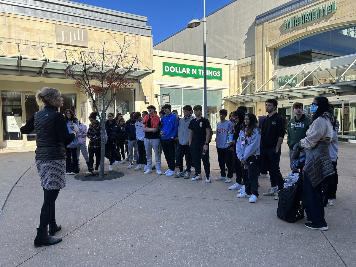 denise_dlm45's tweet photo. College Marketing visits the Smith Haven Mall just in time for the holidays! Thank you to the Management Team for taking the time to meet with our students https://t.co/QK2WF7OfAa