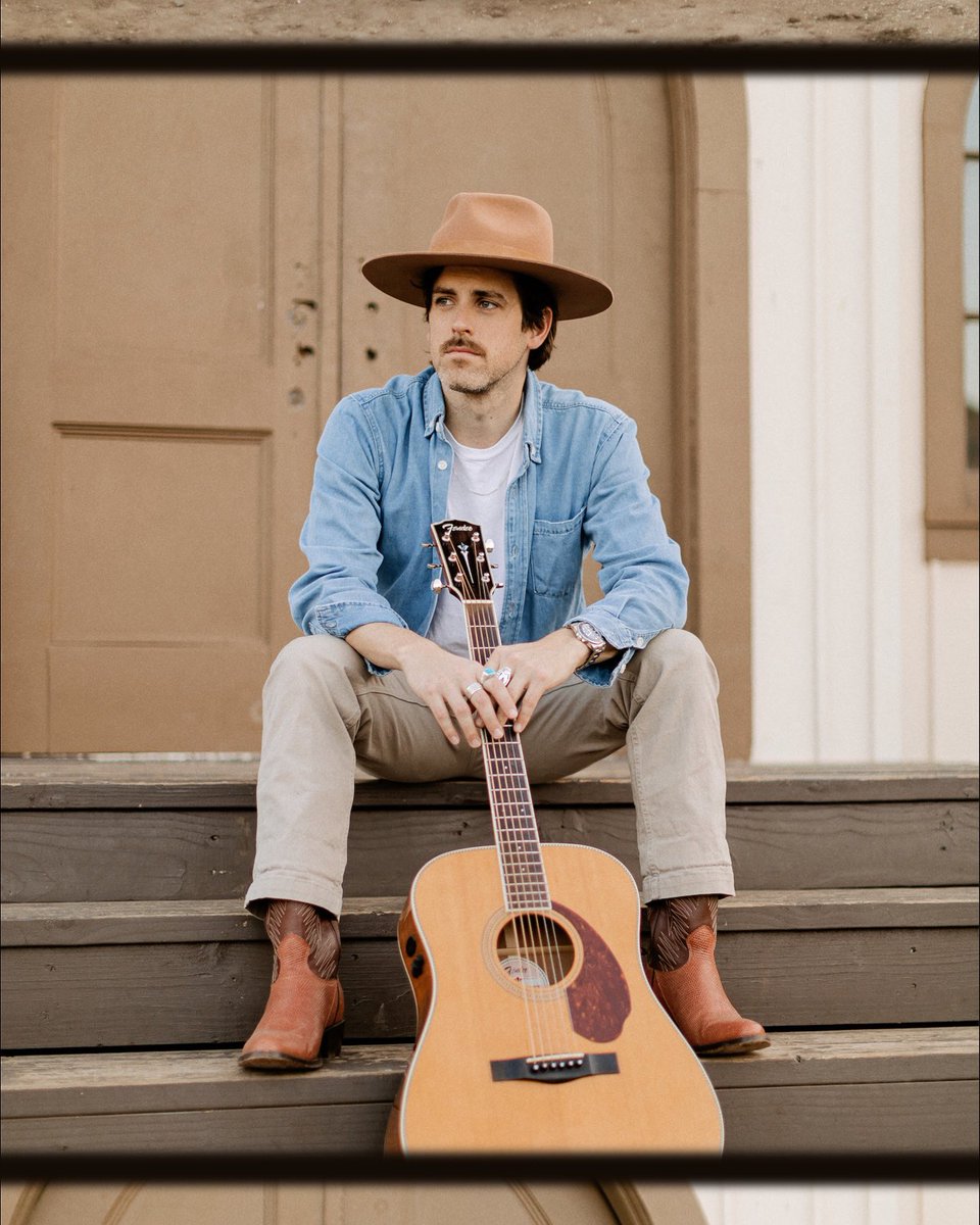 ADAM SIMONS tweet media