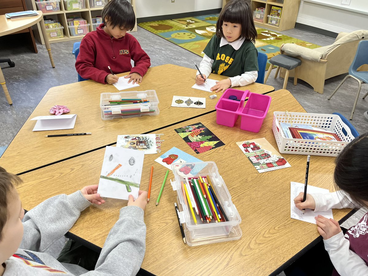 We are hard at work making beautiful holiday cards to send to senior citizens and brighten up their winter season. #StudentLifeDay #Impact <a href="/HTSRichmondHill/">HTS Richmond Hill</a>
