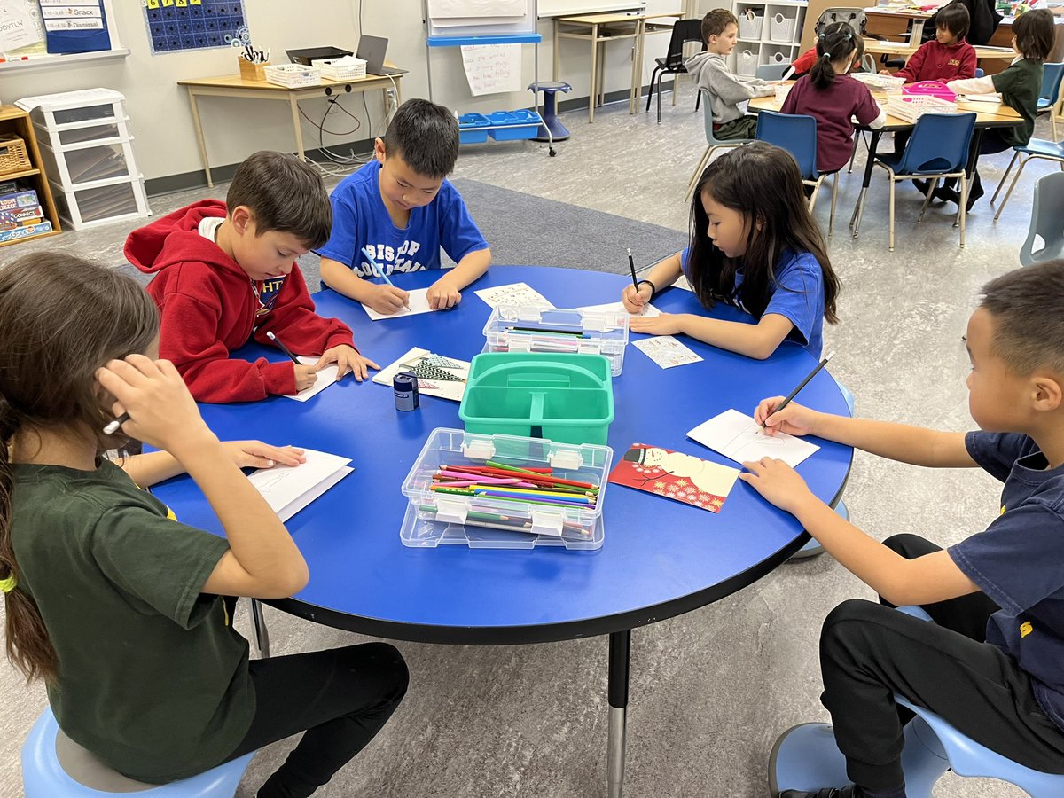 HTS_MsDAprile's tweet photo. We are hard at work making beautiful holiday cards to send to senior citizens and brighten up their winter season. #StudentLifeDay #Impact @HTSRichmondHill https://t.co/rnrj0UBldl