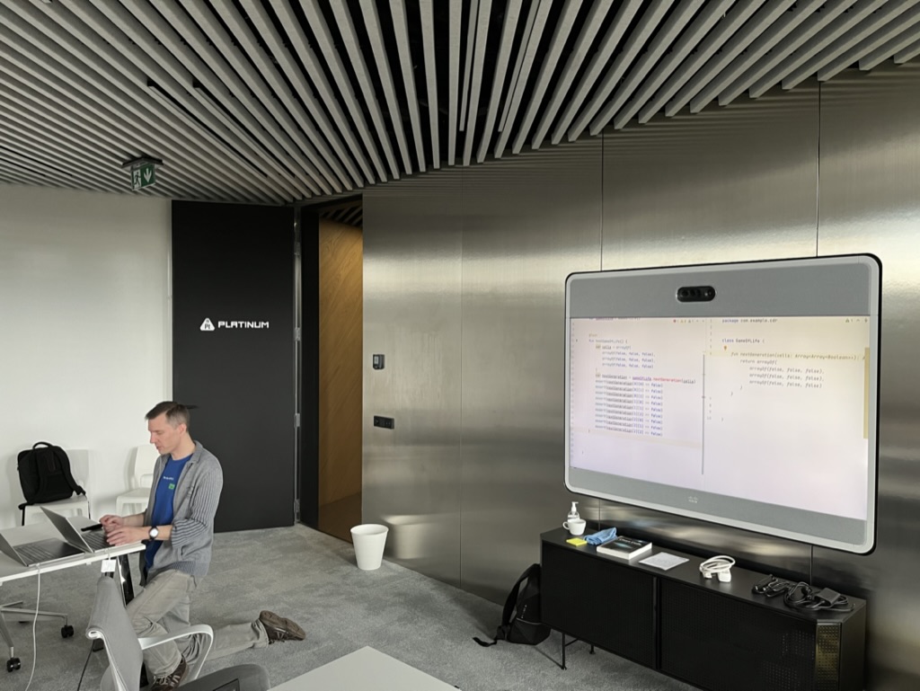 SoftCraftDev's tweet image. Global day of Coderetreat in Prague with the presence of @GitHubCopilot. Pairing with @JaroslavHolan #gdcr2022 #gdcr #coderetreat