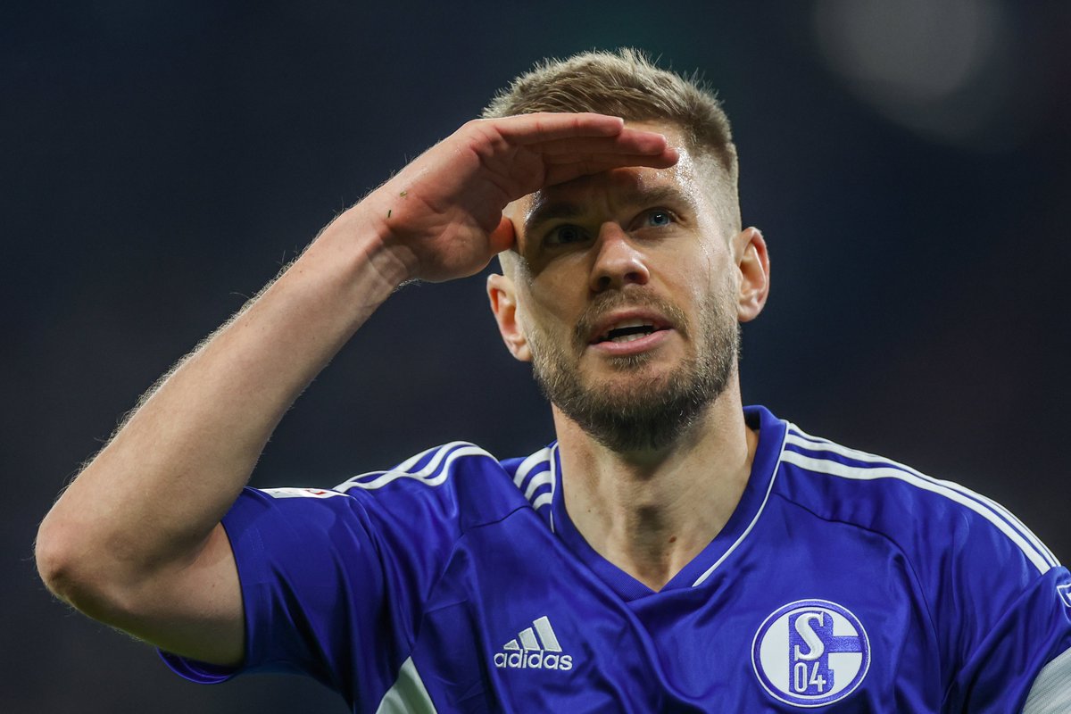 s04_en's tweet photo. @ Hansi Flick https://t.co/ntm29SuGX2