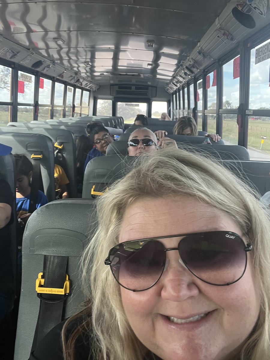 MWendelBCISD's tweet photo. There is no tired like Field Trip tired! 5 Buses, 1 Campus officer, 232 Students, 14 Teachers, 15 Paraprofessionals and Extras helping make all kinds of memories for First Grade! It’s all for students and 110% Worth it!!! Have fun tomorrow @ArtriciaAllen with Second Grade! 💙💛 https://t.co/MaejcFlXmH