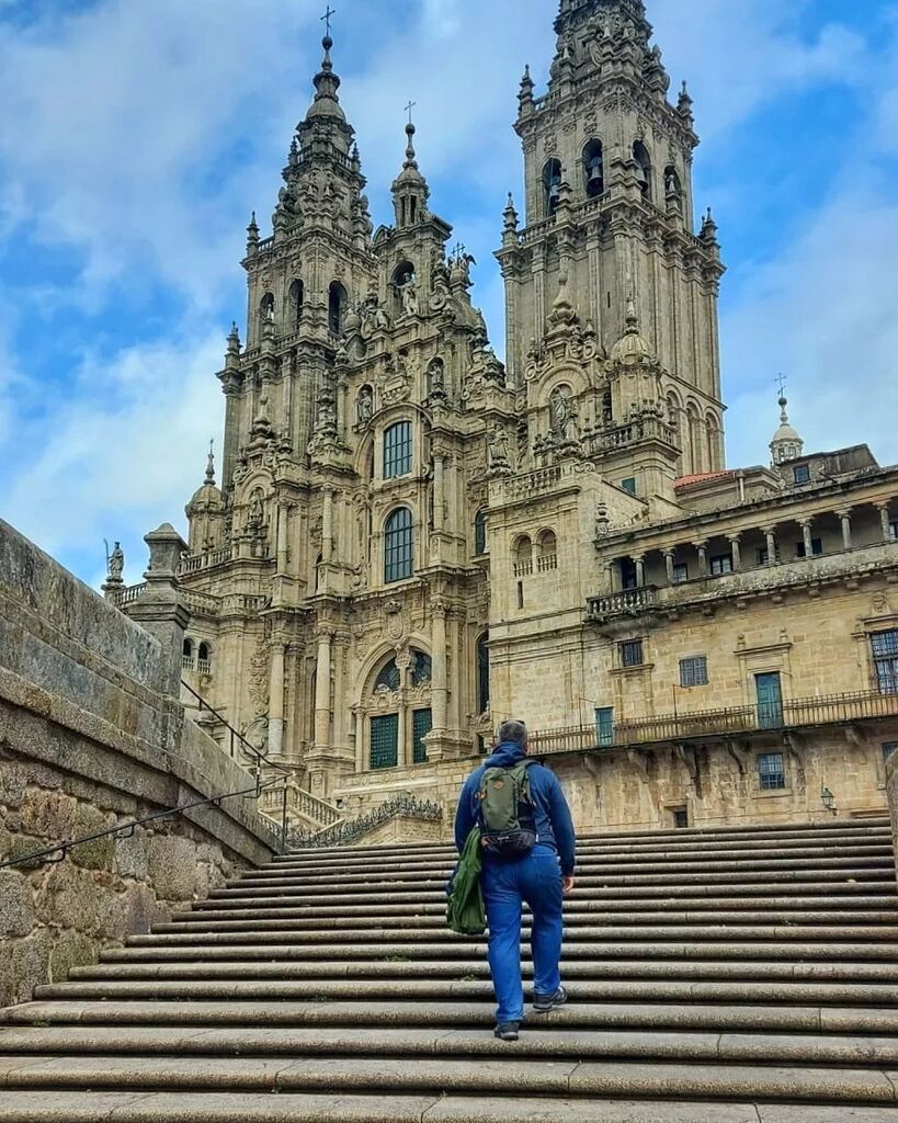 tempodeviajar's tweet photo. Em linguagem de marketing, um "influenciador" é alguém que, pela relação de proximidade que tem com o comprador ou consumidor, acaba por influenciar os seus comportamentos, apenas porque deseja o bem-estar dessa pessoa. ❤️

Neste contexto, costuma dar-se… https://t.co/ByHvOrmAyy https://t.co/k0kp0MBQv6