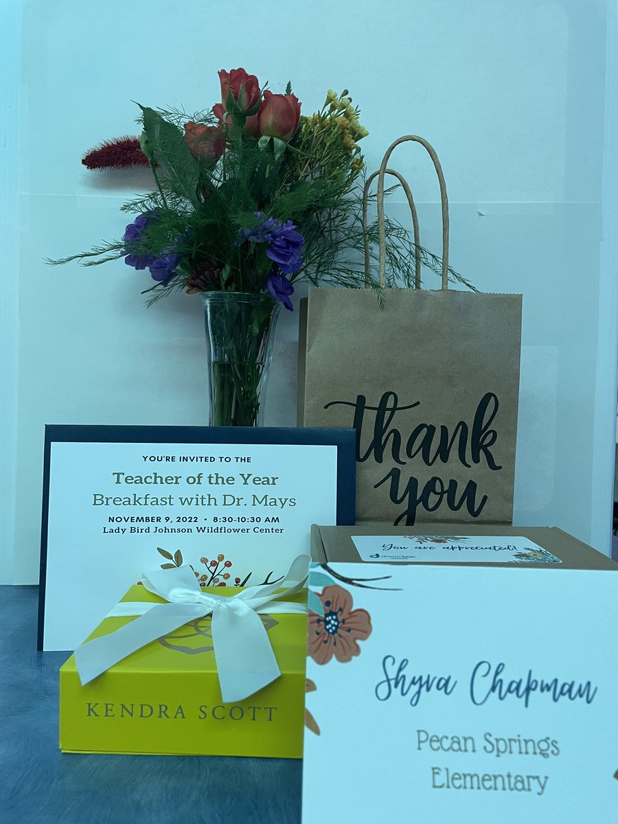 ChapsCoolCats's tweet photo. Thank you so much @WeAreAISD and @AISDSuptMays for the Teacher of the Year Breakfast. 😊 Everything thing was amazing and the gifts were a pleasant surprise. My #AISDjoy https://t.co/zghrrCvIUU