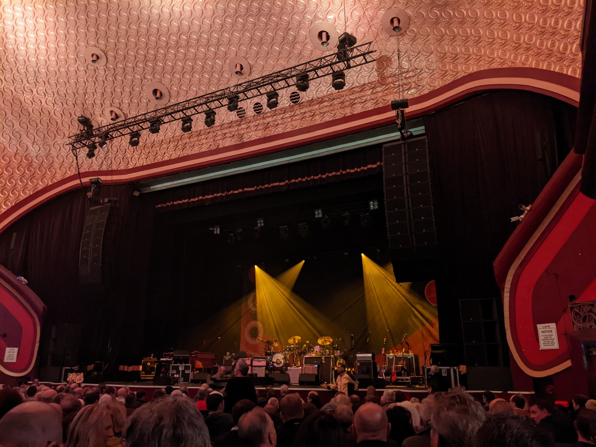 At the majestic to see Happy birthday Susan Tedeschi! 