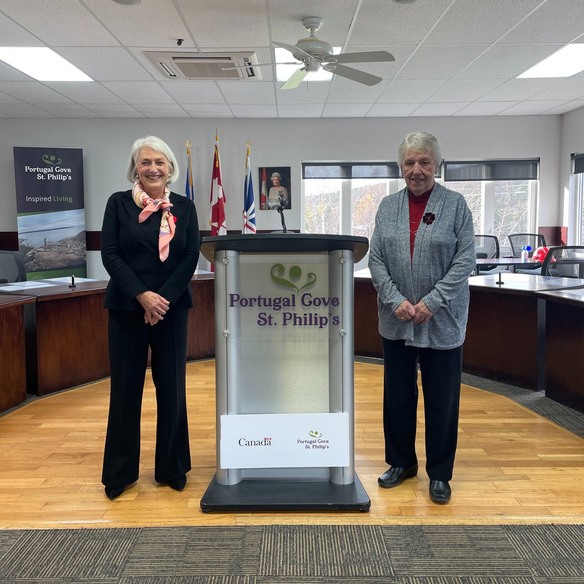 Joanne_NL's tweet photo. Always a pleasure to join Mayor Carol McDonald and my friends @PCSPnl to announce funding for the planning of an Environmental and Education Trail System, including engagement with residents and users! 

🥾 $43,475 in support of Canada’s National Active Transportation Strategy https://t.co/f92aPn0Epx