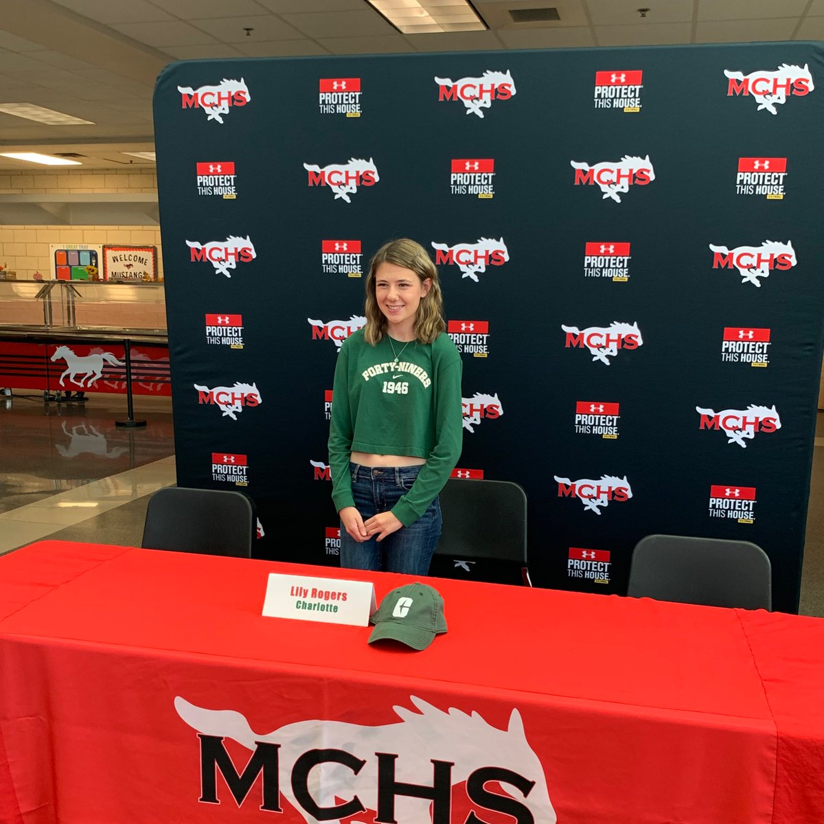 Lacey Peckham tweet media