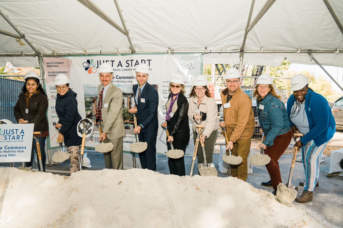 Ryan Mudawar tweet media