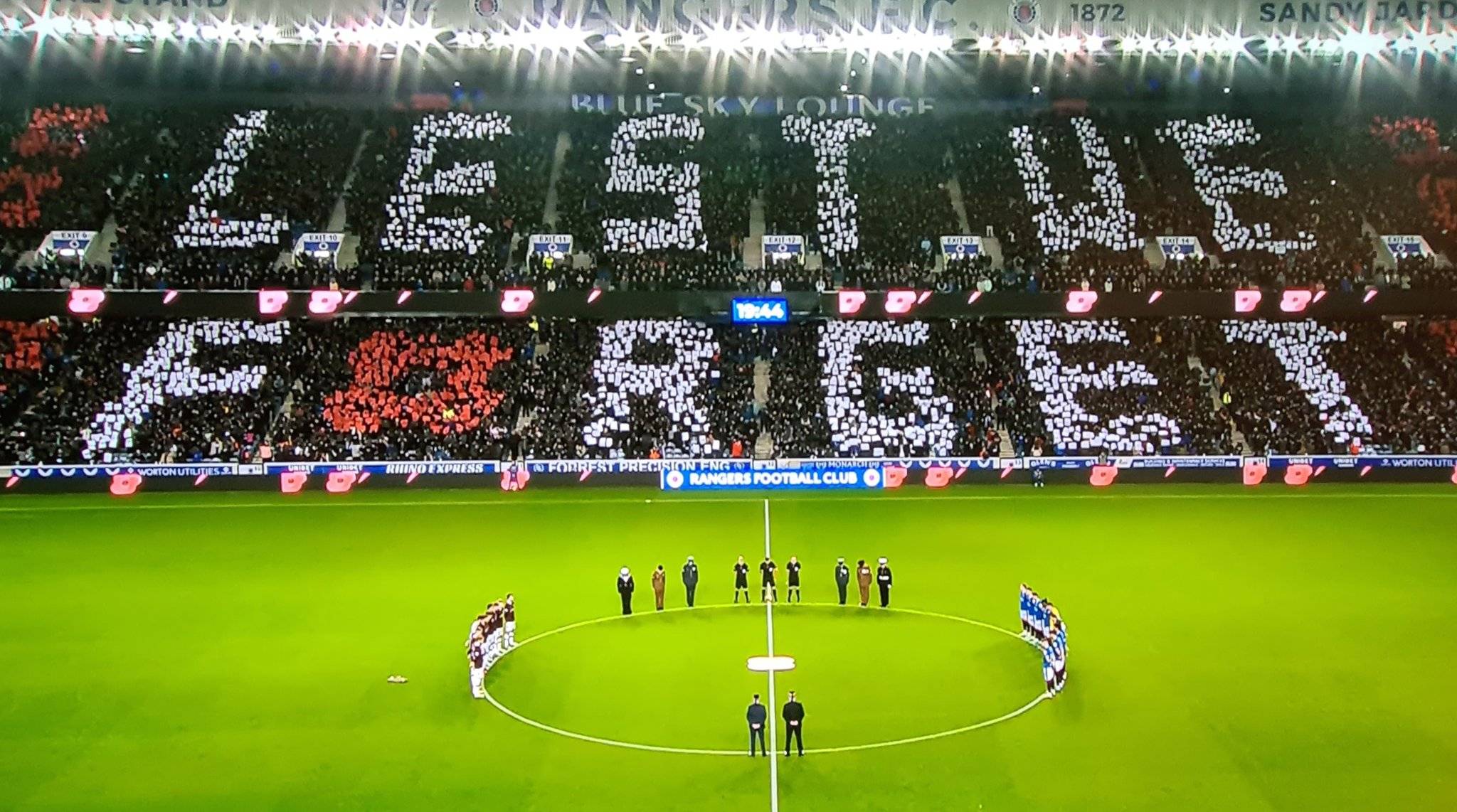 Rangers FC & Linfield FC on Twitter "Rangers display at Ibrox tonight