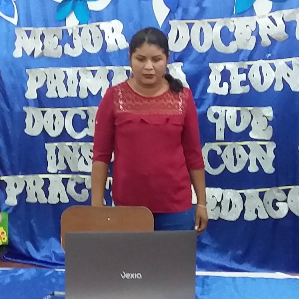 JustHopeNica's tweet photo. Wilmer, a teacher in Chacraseca, recently won the Best Secondary Education Teacher award given by the Min. of Education. In '20 &amp; '21, teachers Roxana &amp; Sandra also won best teacher awards. Congratulations to all three! https://t.co/XNpxQTT7JS https://t.co/puJZYGokoz