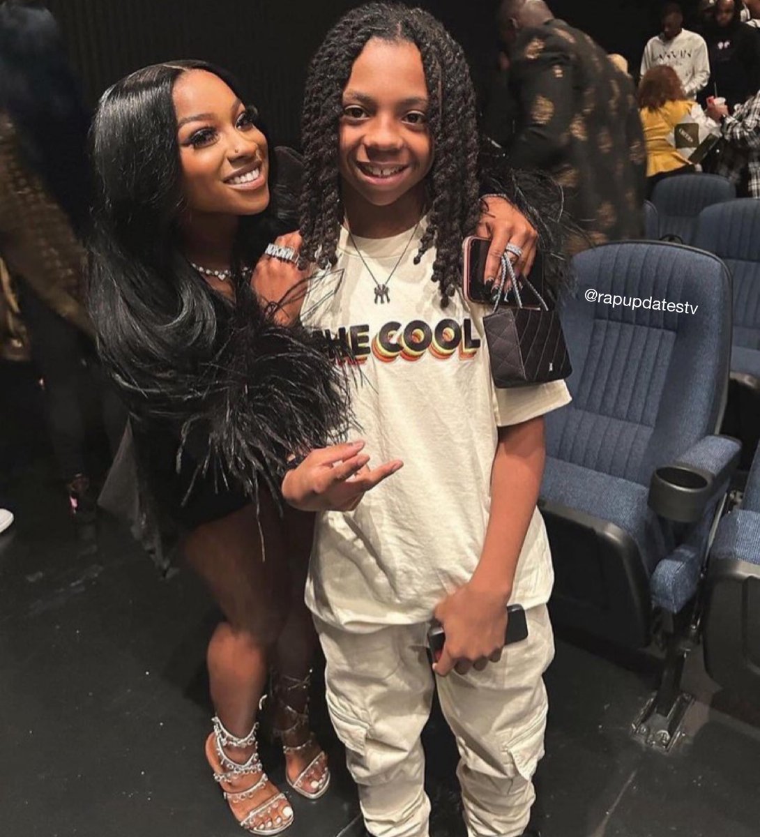 Rap Updates Tv's tweet "Lil Wayne’s son Neal looks more like Lil