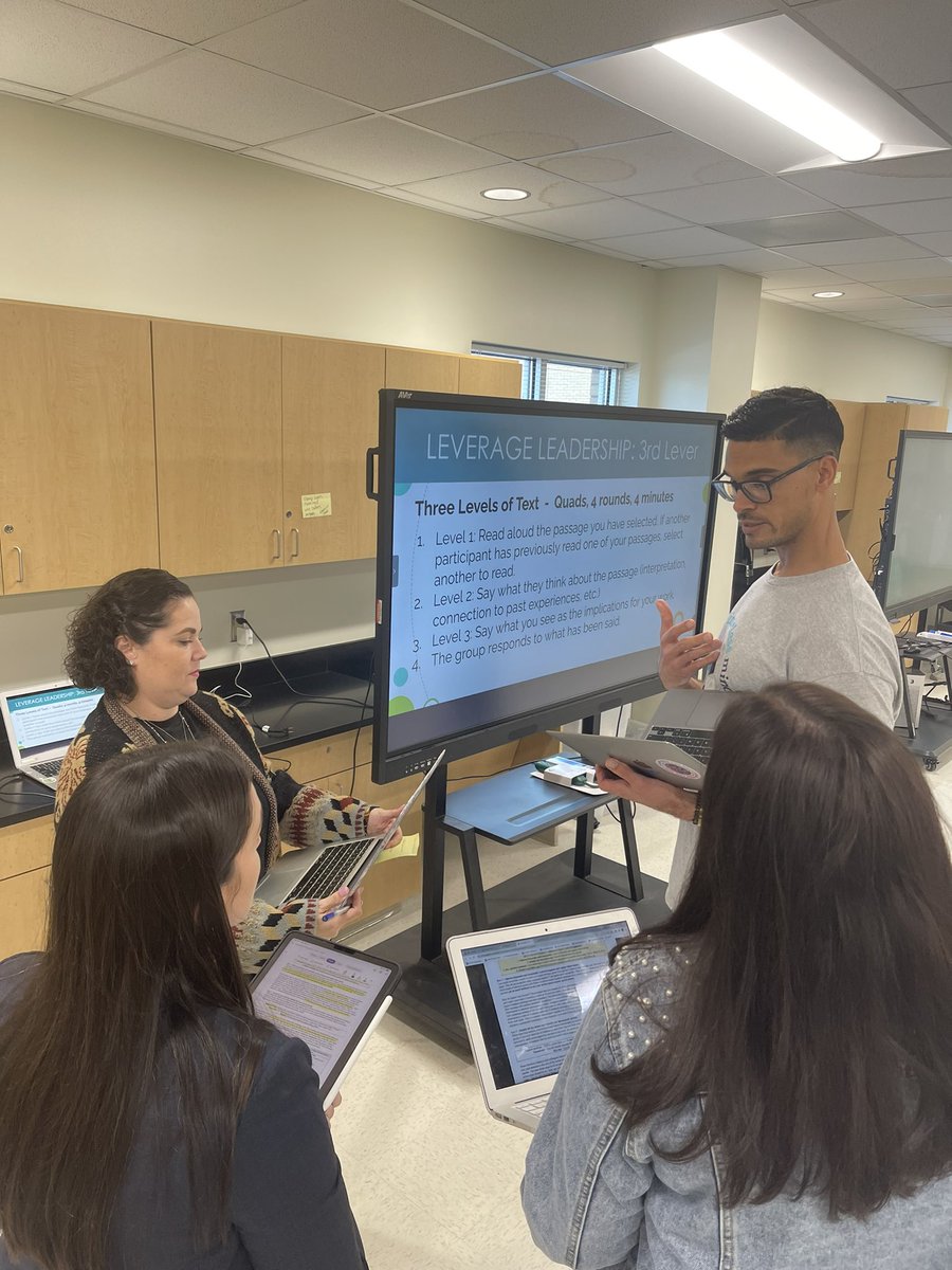 N_Bernardino's tweet photo. Grounding ourselves in the research on the importance of observation and feedback! #WeDevelopGreatTeachers #LimitlessMindset https://t.co/OsB1Ult9VL