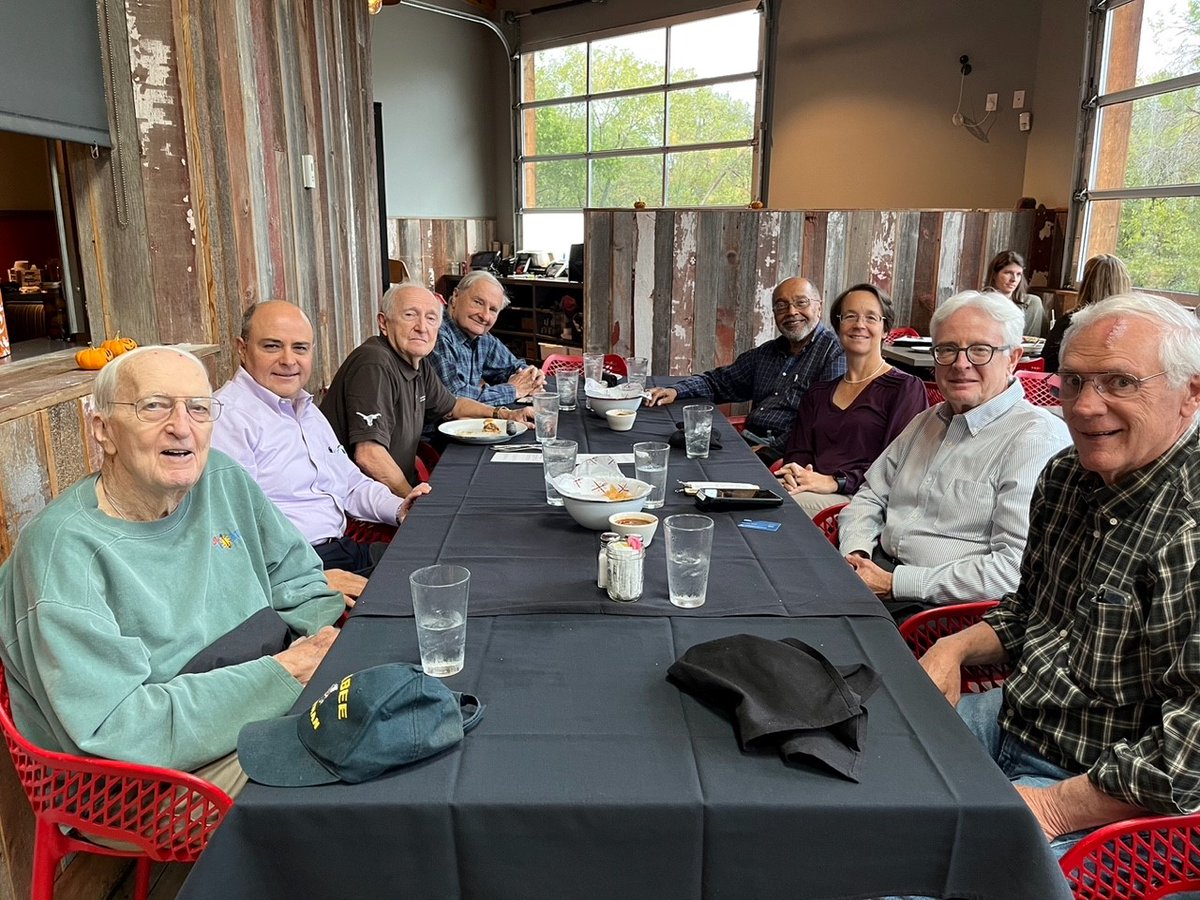 ut_caee's tweet photo. We call this the "Dream Team"! After speaking with the student chapter of @EERI_tweets, @SM_Alcocer joined retired professors Jack Breen, Joe Yura, Jim Jirsa, Dan Wheat and Karl Frank with current CAEE profs Mike Engelhardt &amp; @ERathje for a lunch reunion. https://t.co/s9Itib7aRg