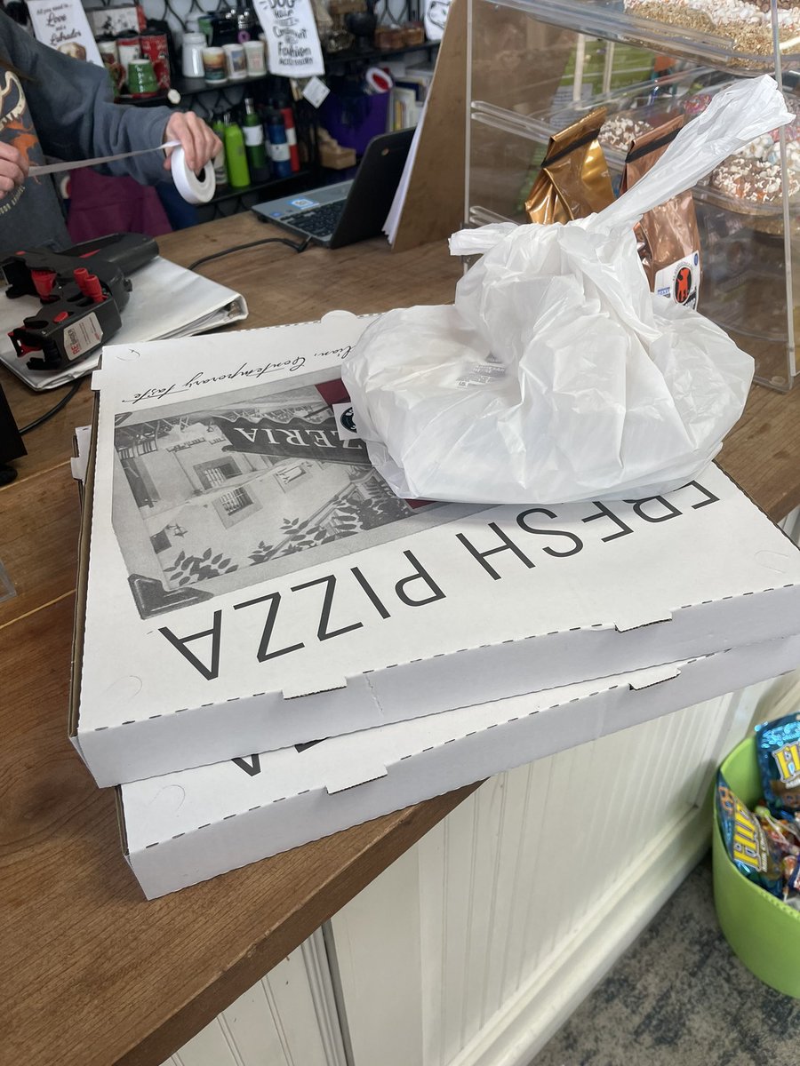 Bulldog Pub & Grub tweet media