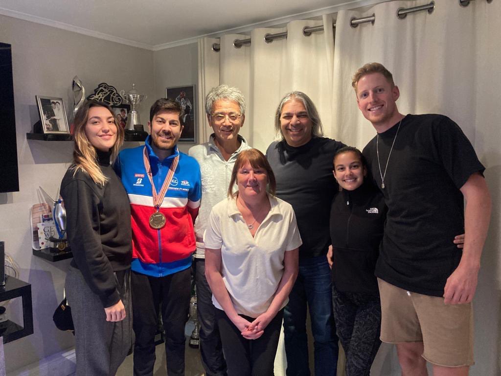 The most beautiful picture you will see today - our very own Gino Rea walking, talking and most importantly - smiling❤️

Defying the odds - a different gravy are racers!! 🤞🏼