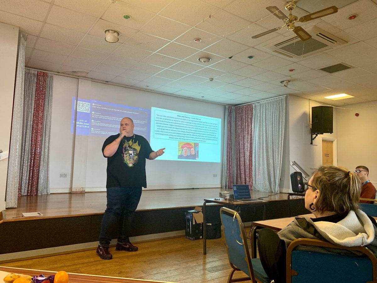 Lads Like Us tweet media