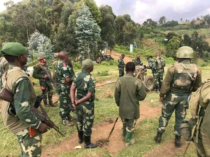 kapalangkatshia's tweet photo. 🚨FLASH

20h45 Un calme s'est observé à Kiwanja après la récupération par les FARDC de Runyoni et Tshanzu... 

A suivre... https://t.co/UZWKX345L4