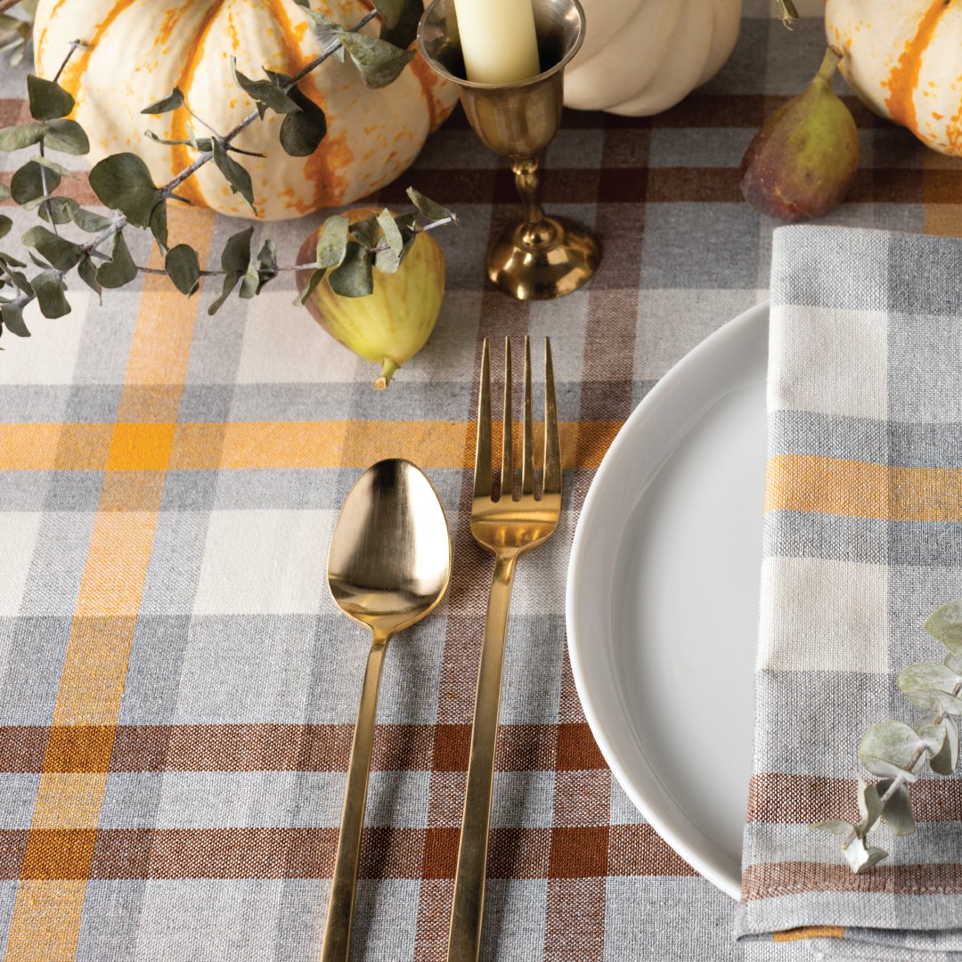 nowdesigns's tweet photo. Consider your Thanksgiving tablescape planned. Set your table in a field of gold with our Maize Plaid Collection 🧡 https://t.co/GkVowPk4f1