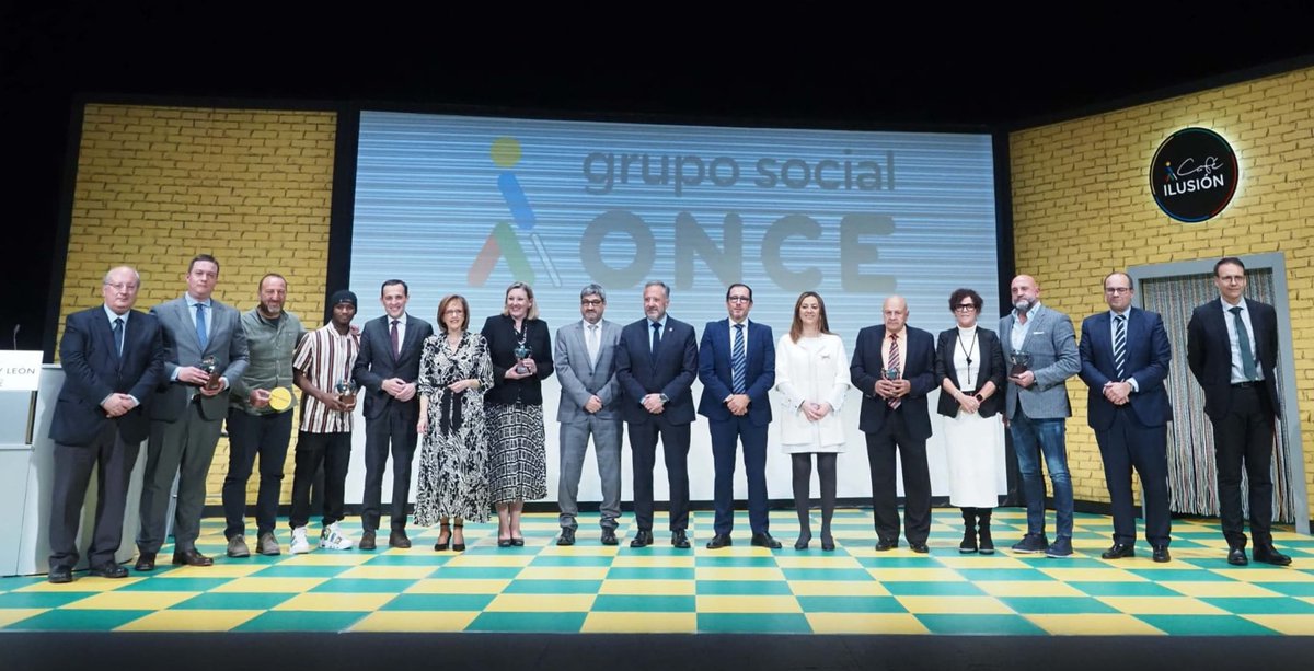 RSUVa: asuntos.sociales@uva.es (@asuntossociales) on Twitter photo La Delegación del Rector para la RSU de la <a href="/UVa_es/">Gabinete de Comunicación Universidad de Valladolid</a> acompaña a <a href="/ONCE_oficial/">ONCE</a> en los Premios Solidarios Grupo Social Castilla y León 2022 ¡Enhorabuena a <a href="/8Bierzo/">La 8 Bierzo</a> <a href="/hijolusa/">Somos Hijolusa</a>, proyecto #INTecum <a href="/familiajcyl/">Familia Castilla y León</a> <a href="/PajarillosEduca/">Pajarillos Educa</a> y Carlos de la Fuente Soladana La Delegación del Rector para la RSU de la <a href="/UVa_es/">Gabinete de Comunicación Universidad de Valladolid</a> acompaña a <a href="/ONCE_oficial/">ONCE</a> en los Premios Solidarios Grupo Social Castilla y León 2022 ¡Enhorabuena a <a href="/8Bierzo/">La 8 Bierzo</a> <a href="/hijolusa/">Somos Hijolusa</a>, proyecto #INTecum <a href="/familiajcyl/">Familia Castilla y León</a> <a href="/PajarillosEduca/">Pajarillos Educa</a> y Carlos de la Fuente Soladana