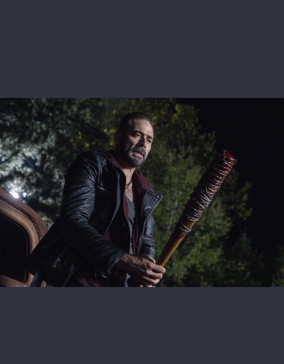 LauraC0108's tweet photo. We need this Negan! Was such a good show back then #TheWalkingDead https://t.co/QLC1OgGPuQ