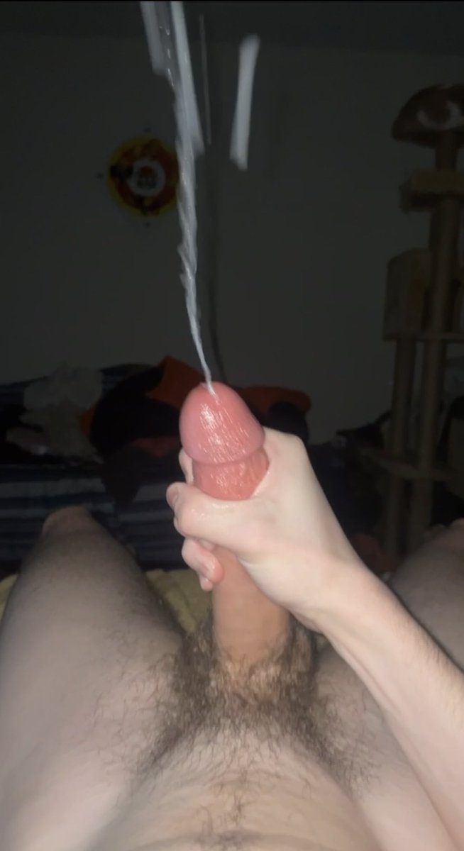 ropes 😈
retweet if you want the video 💦