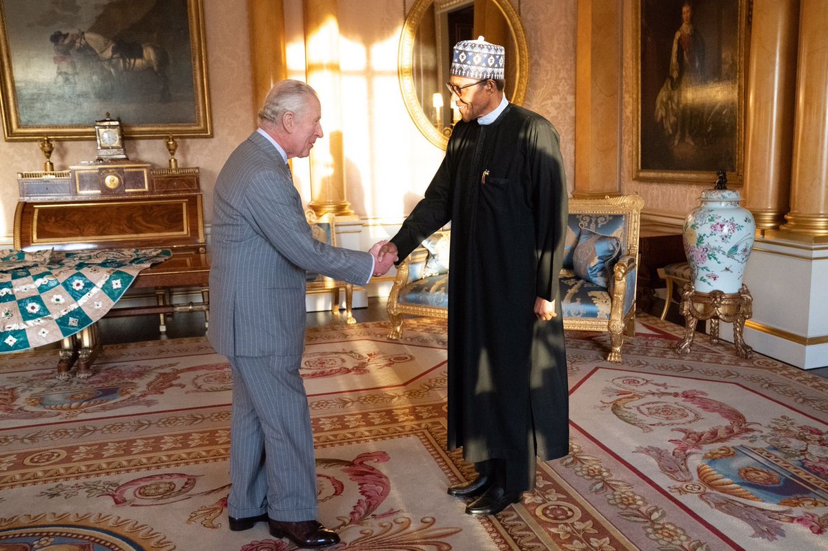 RoyalFamily's tweet image. 🇳🇬 The King welcomed the President of Nigeria to Buckingham Palace for an Audience this afternoon.
