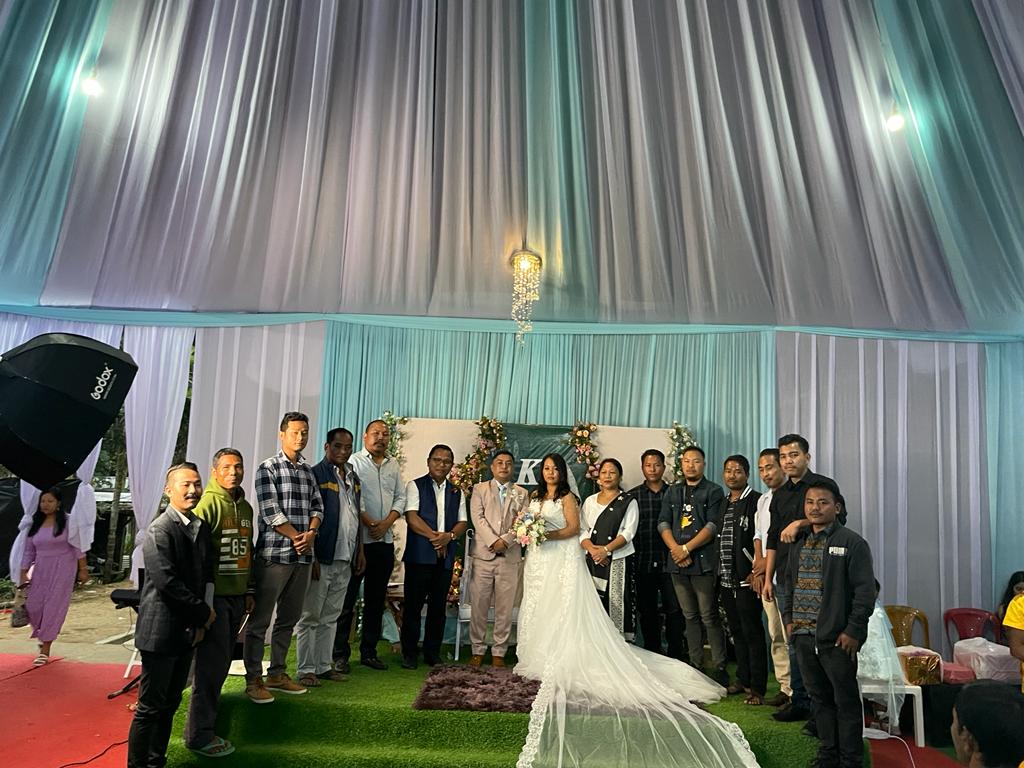 marcuisemarak's tweet photo. Attended the wedding reception of Smti Salnitha D Arengh to Shri Khim Syem Thang N Sangma in Bolkinggre village this evening together with my family and the #NPYF Williamanagar team. Shri Khim Syem Thang N Sangma is a member of the NPYF Rongjeng unit and Chairman of Rongjeng C&amp;RD https://t.co/Qee64so5rk