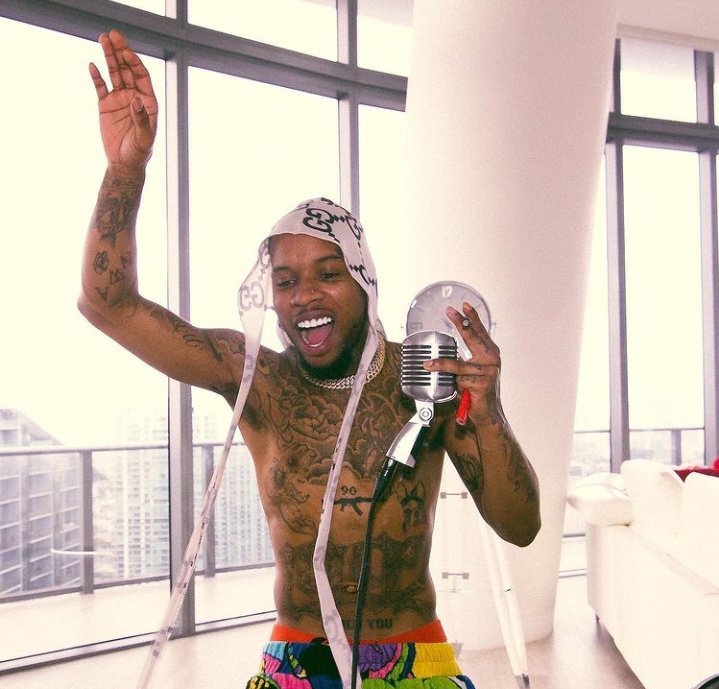 Iamdustprince's tweet photo. @XXL @torylanez https://t.co/hsbecL7fSk