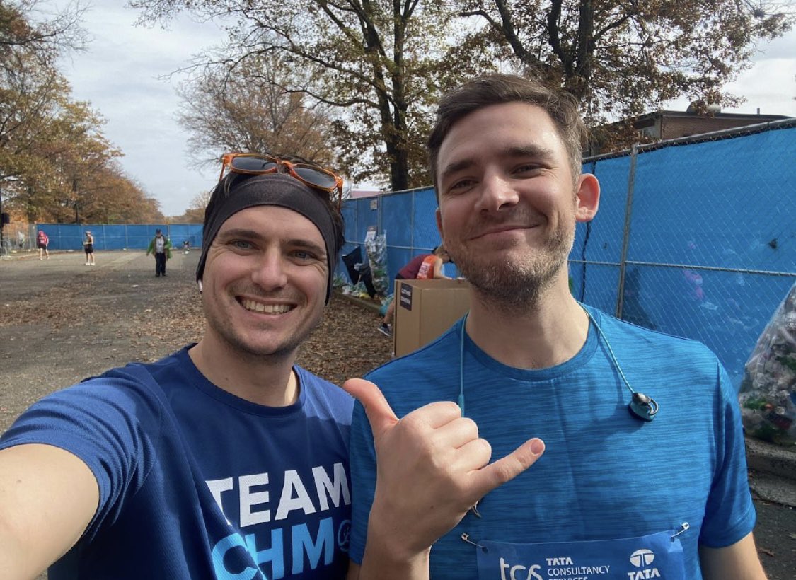 curechm's tweet photo. #TeamCHM at the 2022 TCS New York City Marathon @nycmarathon
Thank you to all the runners, we are so grateful for all your hard work! Running towards a CURE👁️ https://t.co/cdOo90CfK4