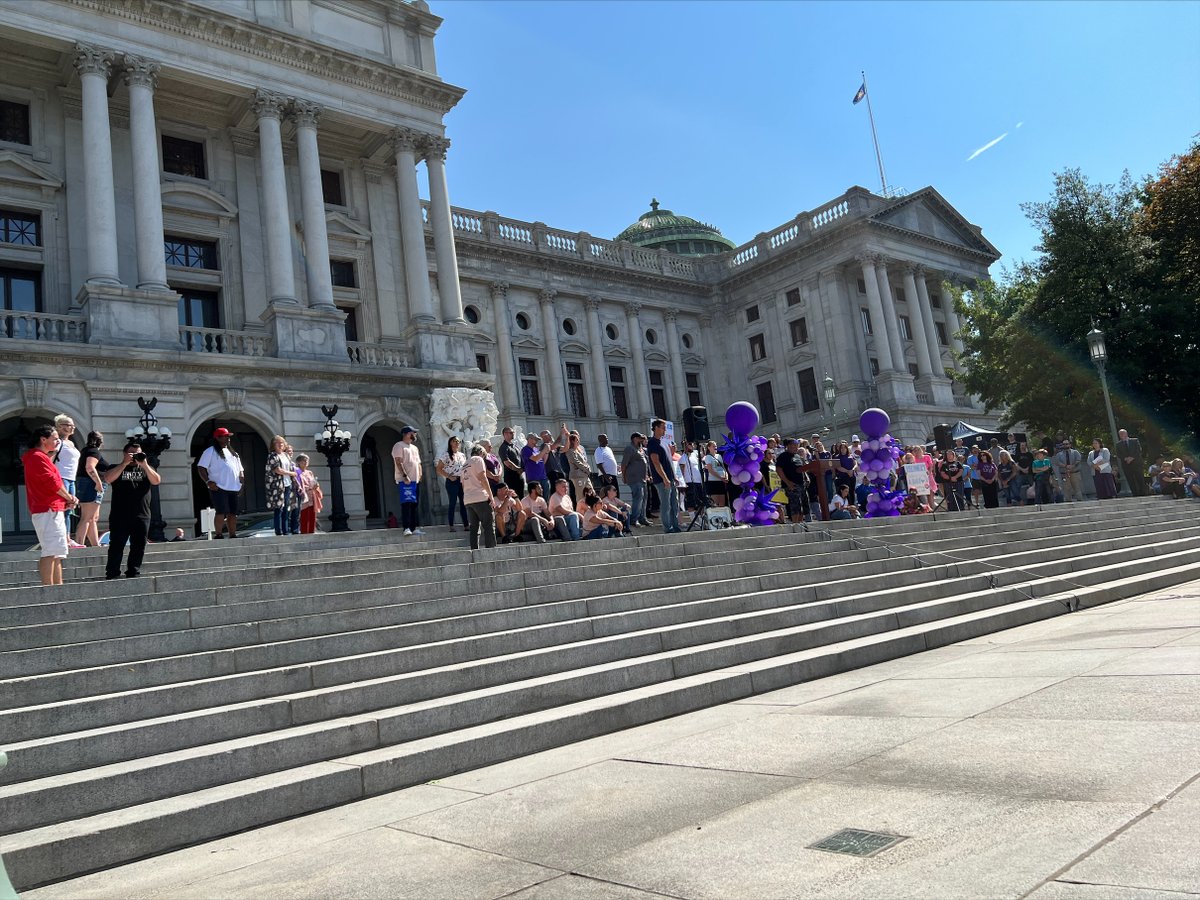 Pinnacle Treatment Centers tweet media