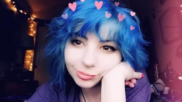 I MISS MY BLUE HAIR‼️ https://t.co/TJoHlGxwW4