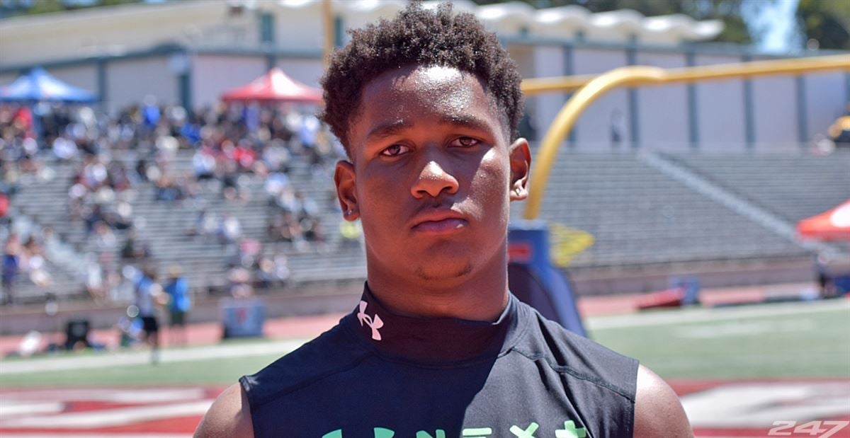 Oakland (Calif.) Tech edge Omar Staples is in no rush to make a decision 247sports.com/Article/East-B…