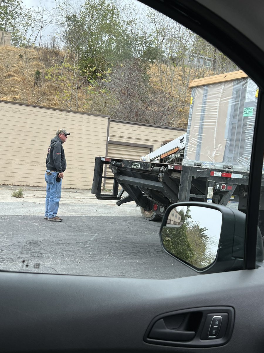 MonzoHVACConsulting (@hvacdconsulting) on Twitter photo Time for Monzo’s next load to Party City! Our team is traveling from the bay to Sioux City for our next replacement project (Pictures to follow). <a href="/PartyCity/">Party City</a> #HVAC #Carrier #packageunits Time for Monzo’s next load to Party City! Our team is traveling from the bay to Sioux City for our next replacement project (Pictures to follow). <a href="/PartyCity/">Party City</a> #HVAC #Carrier #packageunits