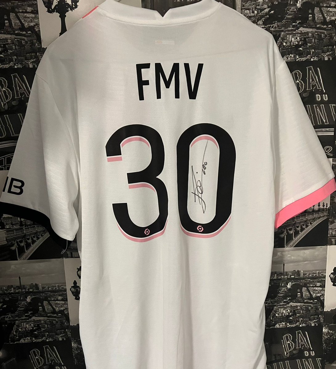 Hope everyone is safe and taking a break if needed, the market is down but will be back up 💪

We are giving away a PSG jersey signed by the one and only 🐐 Messi 

To enter: 
- Like &amp; rt &amp; tag a friend 
- Must be in our discord: discord.gg/fmv

Winner in 24HRS ⏰ #FMV